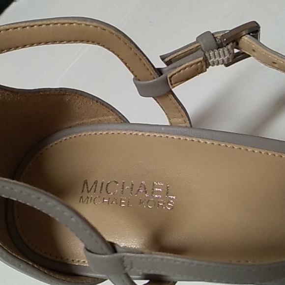 Nwt Michael by Michael kors hight heel open toes sz 10 - Picture 3 of 15
